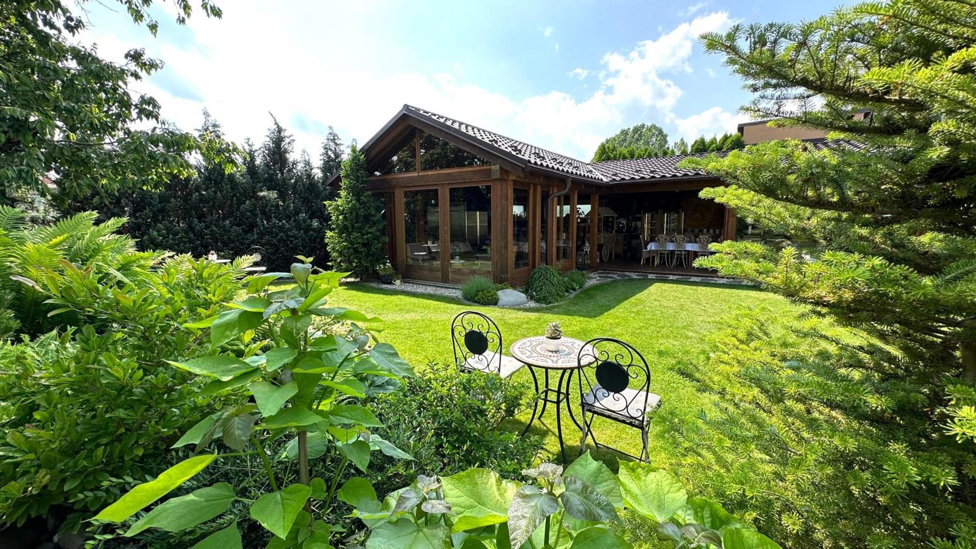 Wellness Penzion Vila Mery Попрад Екстериор снимка
